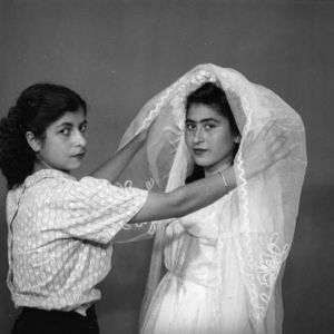 Εγώ και η αδερφή μου η Noura